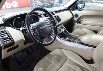 Подержанный автомобиль Land Rover Range Rover Sport 2013 года (15 фото)