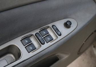 Подержанный автомобиль Chery Tiggo (T11) 2010 года (15 фото)