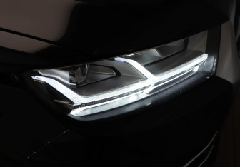 Подержанный автомобиль Audi Q7 2018 года (32 фото)