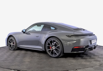 Новый Porsche 911 Coupe 2025 (7 фото)