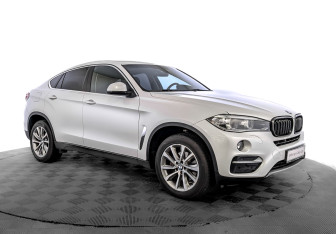 Подержанный автомобиль BMW X6 2019 года (3 фото)