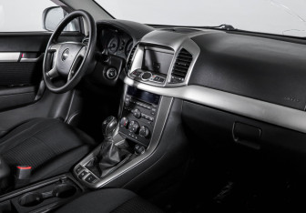 Подержанный автомобиль Chevrolet Captiva 2014 года (9 фото)