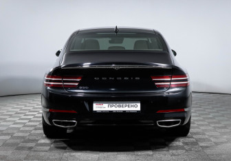 Подержанный автомобиль Genesis G80 2021 года (6 фото)