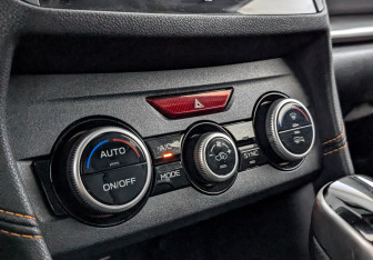 Подержанный автомобиль Subaru XV 2019 года (21 фото)