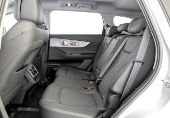Подержанный автомобиль Chery Tiggo 8 Pro Max 2024 года (12 фото)