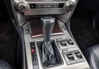 Подержанный автомобиль Lexus GX 2014 года (21 фото)