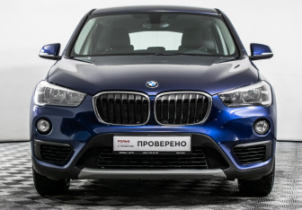 Подержанный автомобиль BMW X1 2017 года (2 фото)