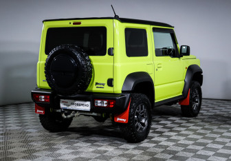 Подержанный автомобиль Suzuki Jimny 2020 года (5 фото)