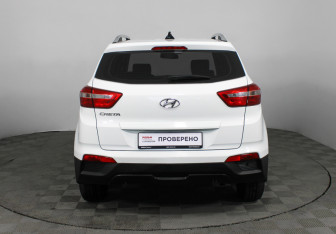 Подержанный автомобиль Hyundai Creta 2016 года (2 фото)