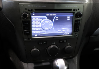 Подержанный автомобиль Opel Zafira Compactvan 2007 года (9 фото)