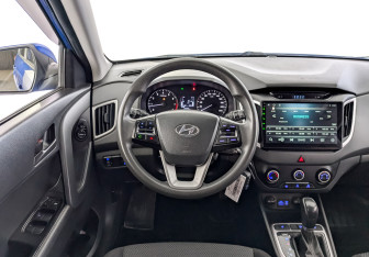 Подержанный автомобиль Hyundai Creta 2019 года (21 фото)