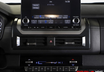 Подержанный автомобиль Mitsubishi L200 2024 года (13 фото)