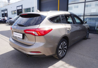 Подержанный автомобиль Ford Focus Wagon 2019 года (5 фото)