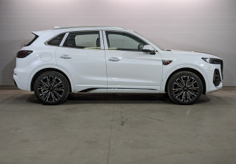 Новый Hongqi HS5 2024 (4 фото)