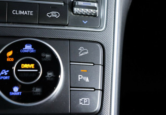 Подержанный автомобиль Hyundai Santa Fe 2021 года (17 фото)