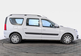Подержанный автомобиль LADA (ВАЗ) Largus Wagon 2021 года (4 фото)