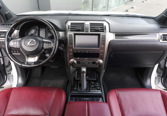 Подержанный автомобиль Lexus GX 2019 года (16 фото)