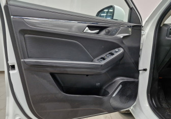 Подержанный автомобиль Haval Jolion 2022 года (19 фото)