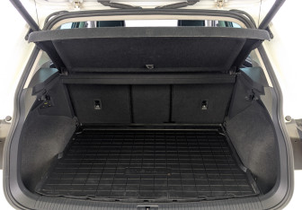 Подержанный автомобиль Volkswagen Tiguan 2018 года (10 фото)