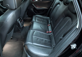 Подержанный автомобиль Audi A6 Sedan 2014 года (15 фото)