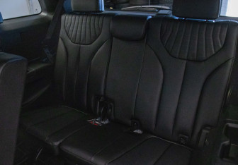 Подержанный автомобиль Hyundai Palisade 2023 года (12 фото)