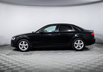 Подержанный автомобиль Audi A4 Sedan 2013 года (8 фото)