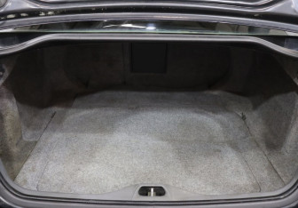 Подержанный автомобиль Volvo S60 2005 года (20 фото)