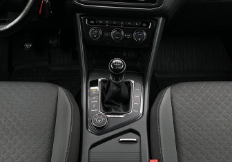 Подержанный автомобиль Volkswagen Tiguan 2017 года (13 фото)