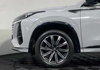 Подержанный автомобиль Changan CS75PLUS 2024 года (19 фото)