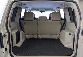 Подержанный автомобиль Mitsubishi Pajero 2019 года (10 фото)