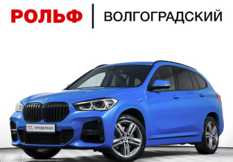 Подержанный автомобиль BMW X1 2020 года (24 фото)