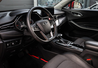 Подержанный автомобиль Москвич 3 2022 года (12 фото)