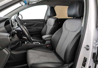Подержанный автомобиль Hyundai Santa Fe 2018 года (20 фото)