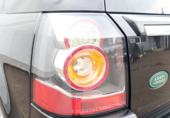 Подержанный автомобиль Land Rover Freelander 2013 года (21 фото)