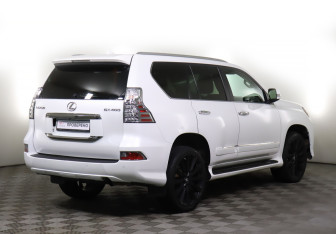 Подержанный автомобиль Lexus GX 2016 года (5 фото)