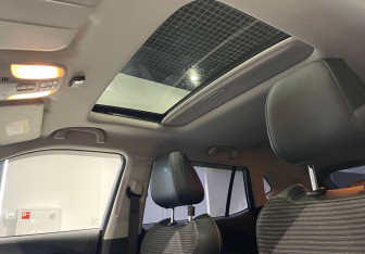 Подержанный автомобиль Москвич 3 2023 года (18 фото)