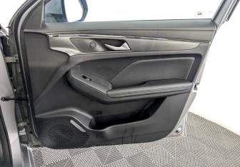 Подержанный автомобиль Haval Jolion 2023 года (24 фото)