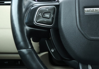 Подержанный автомобиль Land Rover Range Rover Evoque 2012 года (18 фото)