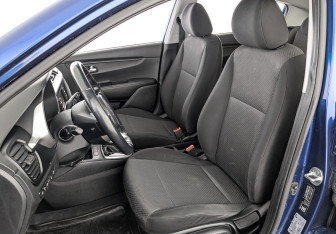 Подержанный автомобиль Kia Rio Hatchback 2021 года (20 фото)