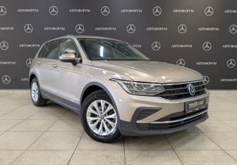 Подержанный автомобиль Volkswagen Tiguan 2021 года (3 фото)
