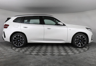 Новый BMW X3 2025 (6 фото)