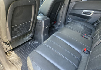 Подержанный автомобиль Opel Antara 2010 года (10 фото)