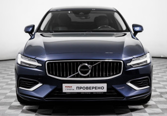 Подержанный автомобиль Volvo S60 2019 года (2 фото)