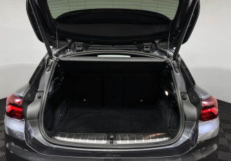 Подержанный автомобиль BMW X2 2020 года (9 фото)