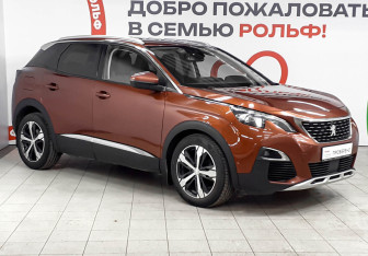 Подержанный автомобиль Peugeot 3008 2017 года (3 фото)