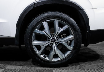 Подержанный автомобиль Hyundai Palisade 2019 года (16 фото)