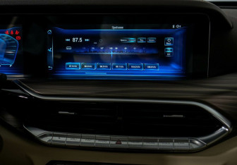 Подержанный автомобиль FAW Bestune T77 2022 года (9 фото)