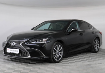 Подержанный автомобиль Lexus ES 2019 года (1 фото)