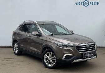 Подержанный автомобиль FAW Besturn X80 2018 года (3 фото)