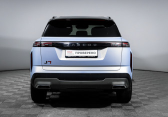 Подержанный автомобиль Jaecoo J7 2024 года (6 фото)